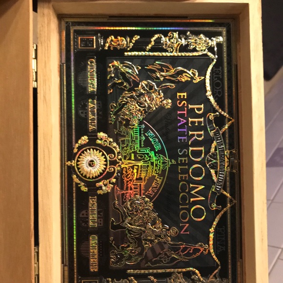 Vintage Perdomo Cigar Wooden Box-Black - Picture 3 of 7